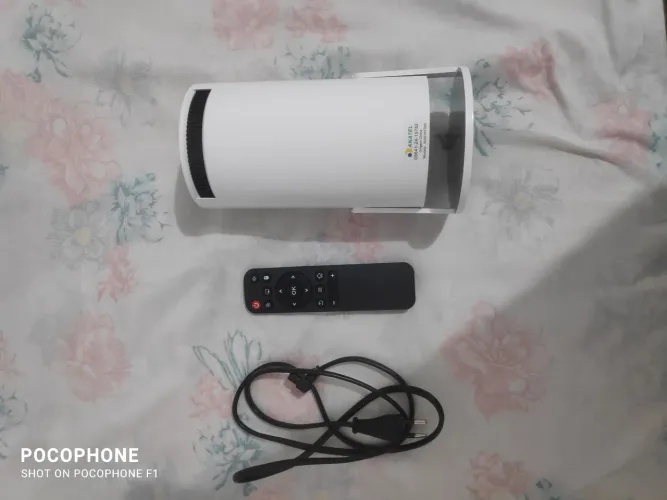 PROJETOR HY300 ULTRA HD - ANDROID 11 