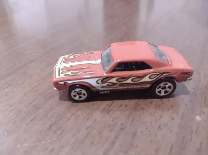 Hot Wheels '67 Camaro