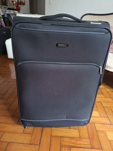 Mala de Viagem Média (70cm) - 4 Rodinhas 360° - Preta