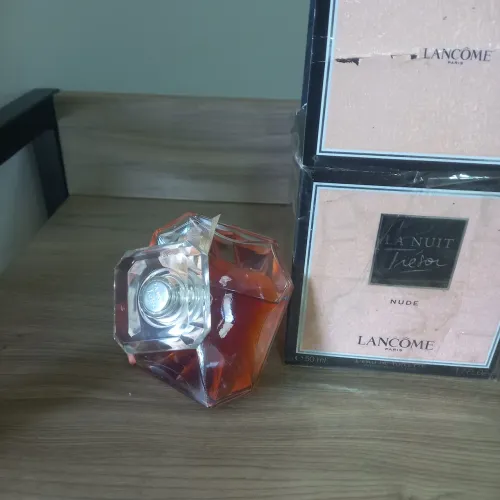 Perfume la nuit tresor nude 