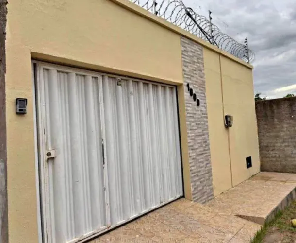 10- CASA NO VILA LUIZÃO