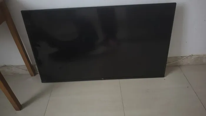 Vendo tv TCL de 50 polegadas 4k smart 