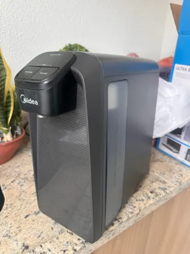 Bebedouro/Purificador de Água Ultra Slim Pure Water - Novo