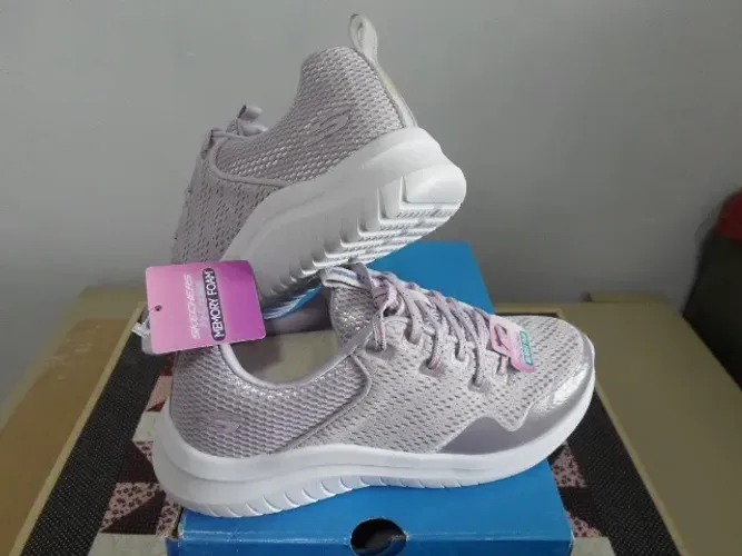 Tênis Skechers Ultra Flex - Tam.36 - Novo