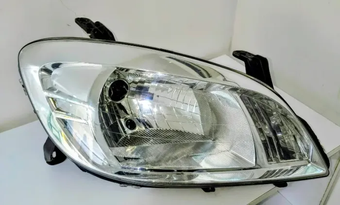 FAROL CELTA  L.D 2006 a 2012 ORIGINAL 