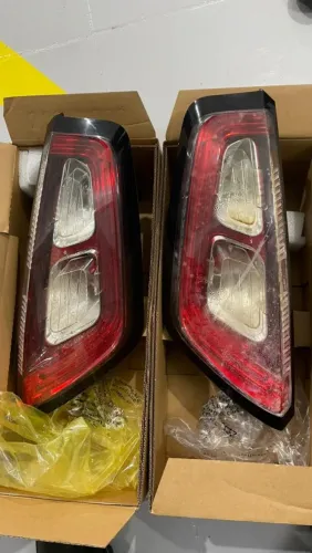 Lanternas traseiras fiat punto 2013 o par