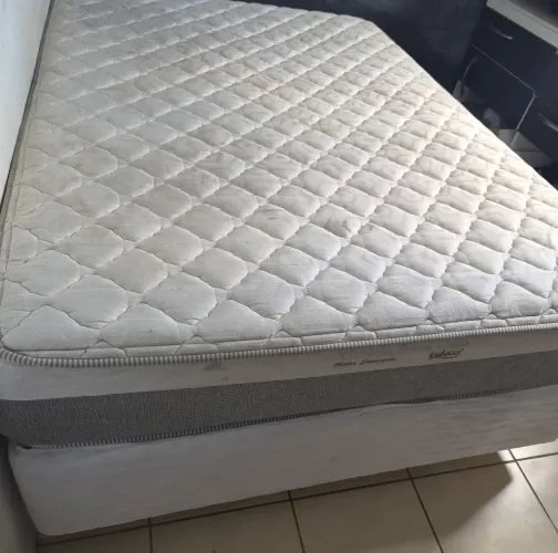 Cama box casal