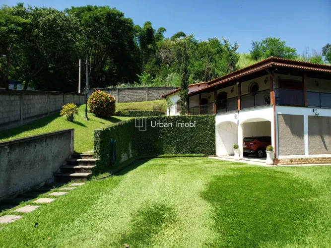 Excelente chácara em Barra Mansa
