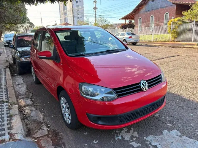 Volkswagen Fox 1.0 MI Total Flex 8V 5P 2013