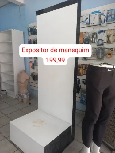 Expositor de manequim