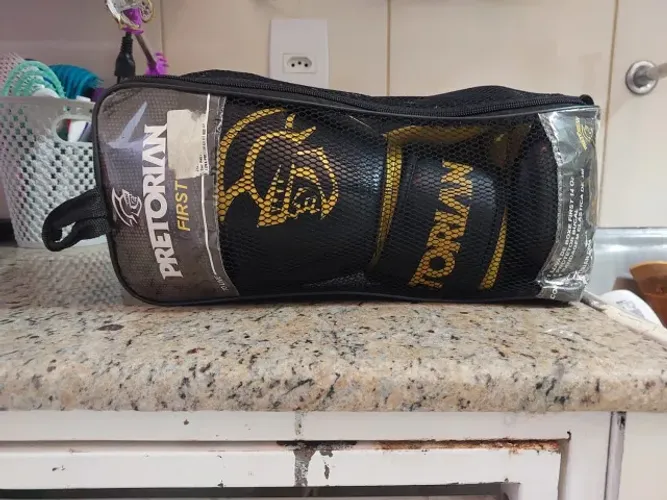 luva de Box/Muay Thai Pretorian 14 oz