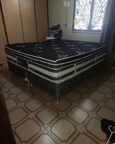 Cama e colchão king molas ensacadas