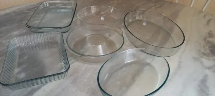 refratários usados, pirex de diversos tamanhos