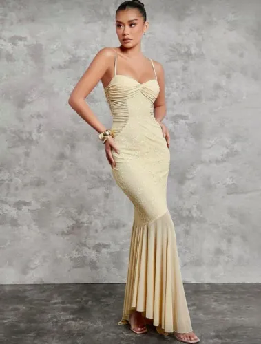 Vestido shein Bege L-M