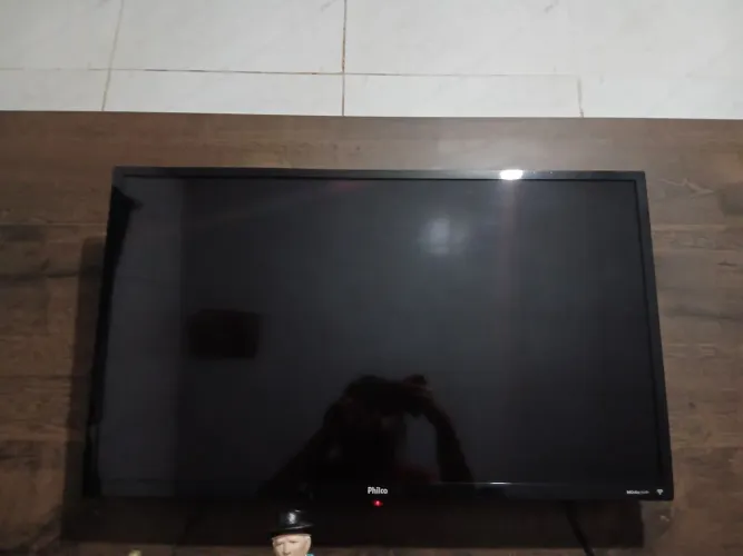 Televisão Phil o 32 polegadas