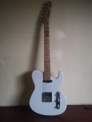 Guitarra eletrica Tagima (telecaster)