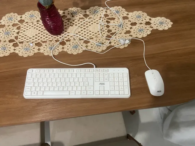Kit 2 teclados e 2 mouses Bluetooth e com fio
