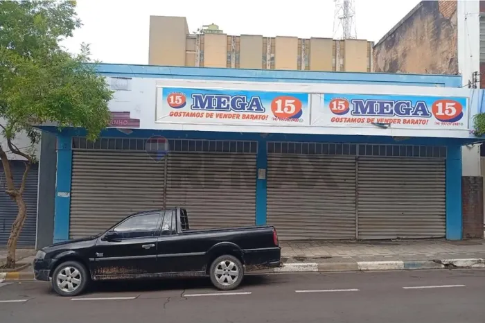 "Loja Comercial no Centro de Lins - Aproveite Já!"