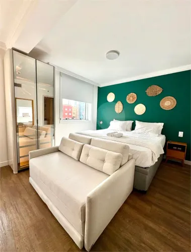 Flat Reformado no Quality Suites Oscar Freire - Alta Ocupação e Rentabilidade com vaga de