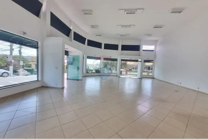 Loja | Ponto comercial para alugar, AC 100m², Centro -Vinhedo/SP
