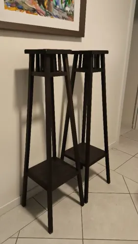 PAR DE PEDESTAL EM MADEIRA NATURAL SÉCULO XX