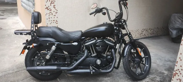 Vendo Harley XL883N 2019 cheia de acessórios, completa para rodar