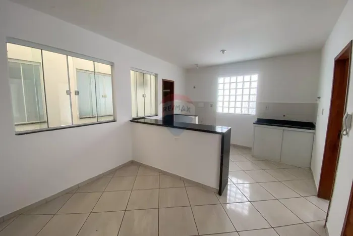 Apt Santos Dumont: 2/4, Ótimo Preço!