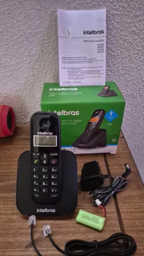 Telefone intelbras   Telefone sem fio intelbras modelo ts3100. Impecável. Produto novo