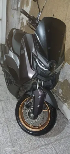Nmax 160 connected