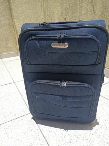 Mala de viagem tamanho de bordo
