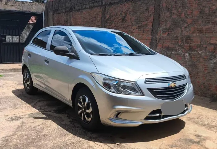 Chevrolet Onix JOY Hatch 1.0 8V Flex Mec. 4P 2018