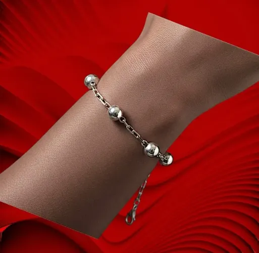 Pulseira de Prata Polida Com Elo Cartier e Bolinhas