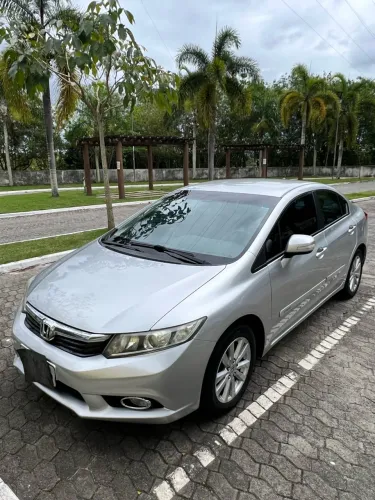 Honda Civic Sedan LXR 2.0 Flexone 16V Aut. 4P 2014