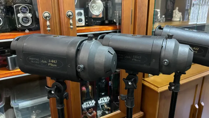 4 flashes ATEK profissional 