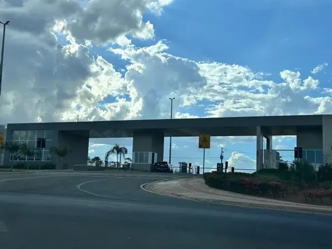 Condominio Florais Perola - Terreno de 180m2 com excelente localização