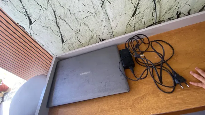 Nootbook quebra galho baratinho