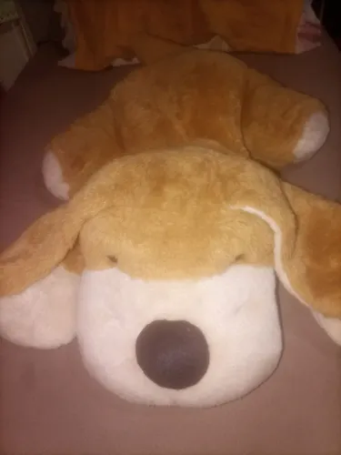 Cachorro de pelúcia