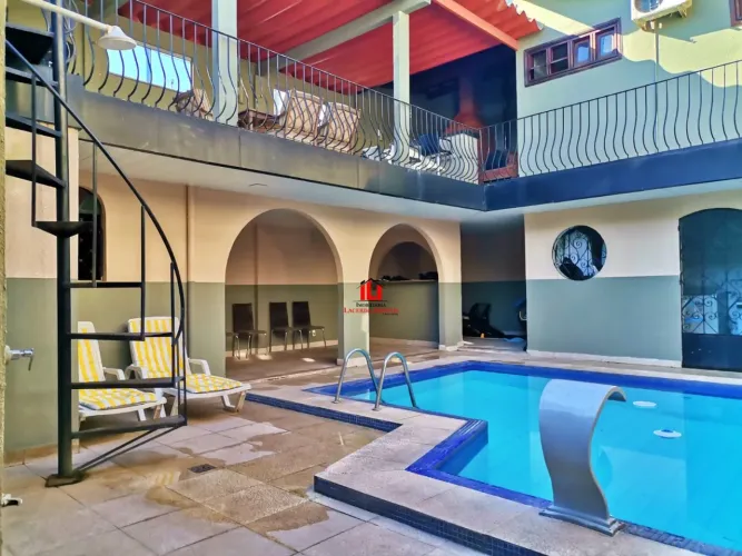 Casa no Dom Pedro 5 Suítes, 400m² com Piscina, 4 vagas