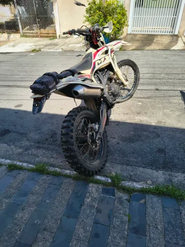 Moto de Trilha