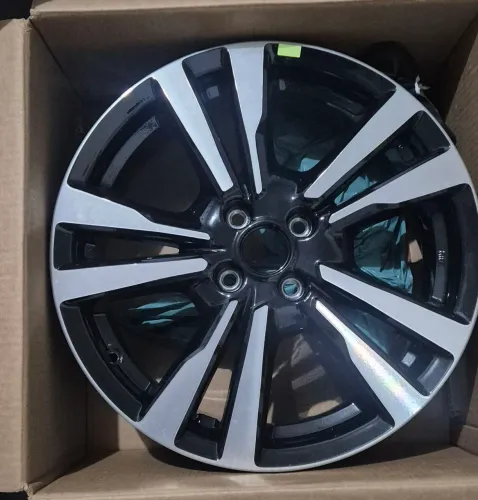 RODA 17 NISSAN KICKS ORIGINAL 