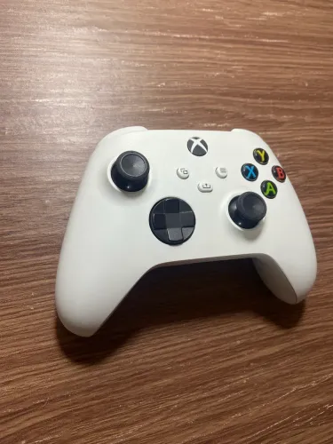 Controle Xbox séries todo ok ( sem drift)