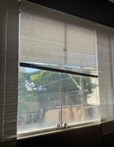 CORTINAS PERSIANAS - 6 UNIDADES