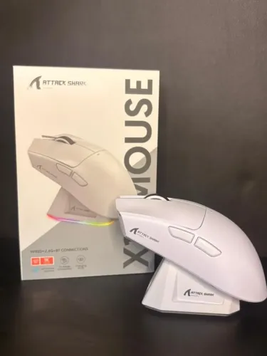Mouse Gamer Attack Shark X11 Branco Sem Fio RGB