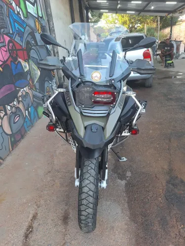 Moto muito conservada