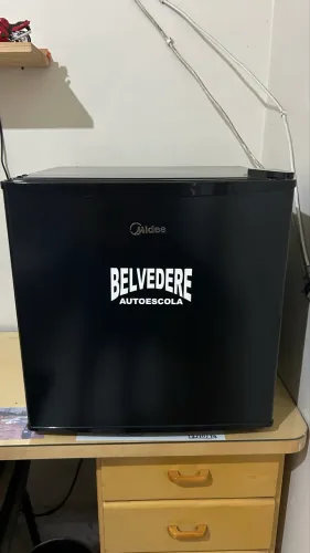 Frigobar MIDEA 45L