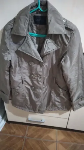 Vendo sobretudo feminino de nylon 
