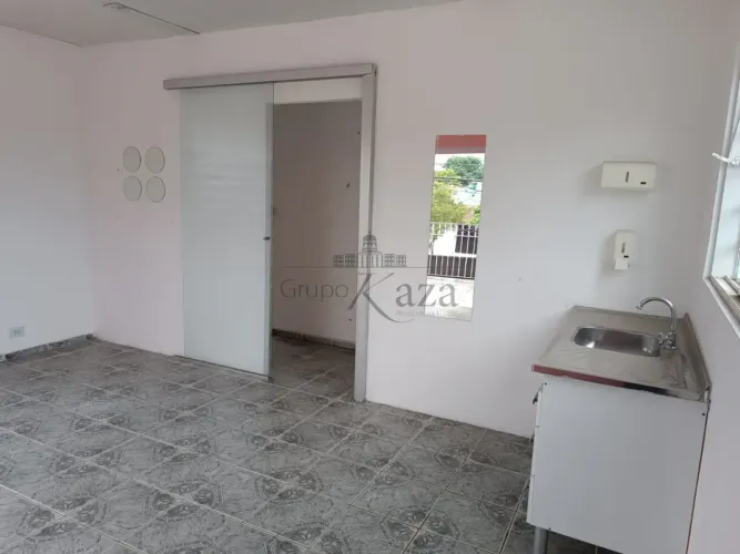 Oportunidade - Prédio Comercial - Jardim Colonial - 300m² - Aceita Permuta.
