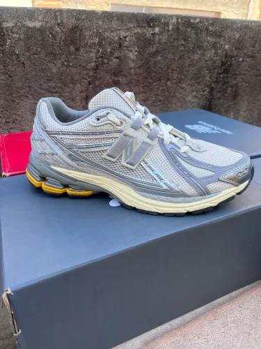 Tenis New Balance 1906 ?Moonrock?