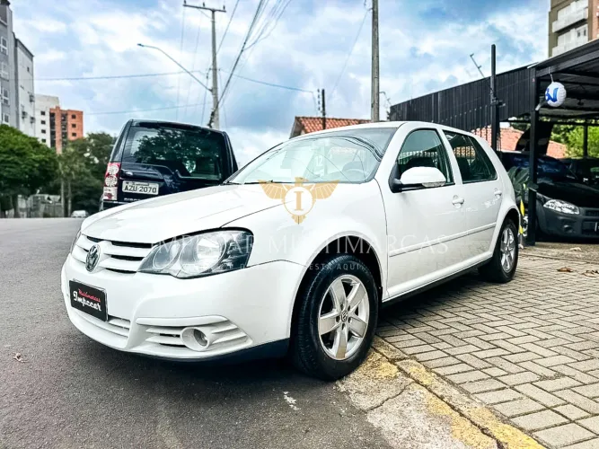 Volkswagen Golf 1.6 MI Total Flex 8V 4P 2012