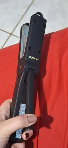 Chapinha profissional Taiff Chapa Fina bivolt